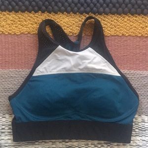 PINK Victoria’s Secret Sports Bra in Teal/Black